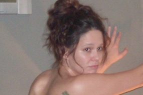 Kimberly Wants To Sell You Her Nudes, Videos & Worn Panties