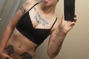 Tatted Girl Wanting Fun