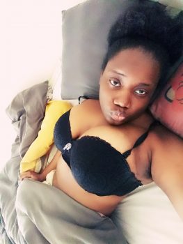 Ju_si is selling her nudes, and enjoys Threesomes rough sex and just good oral sex