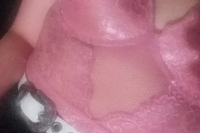 CakeyGirl Is Now On SlipperyBean Selling Her Nudes & Worn Panties