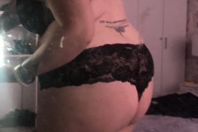 Curvy for you selling nudes videos photos panties and taking requests