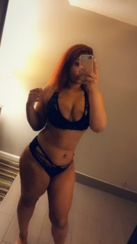 Jiggles Is On SlipperyBean To Sell You Her Naughty Nudes Pics
